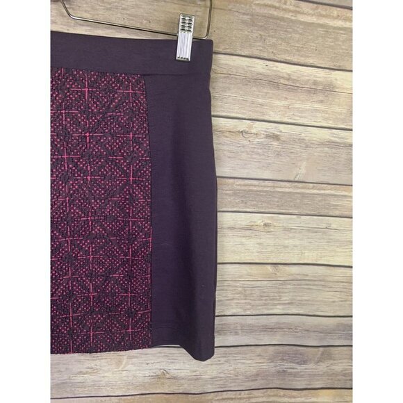 American Eagle NWT Womens 10 Pencil Skirt Purple Pink Panel Style Stretchy Zip - Picture 2 of 8